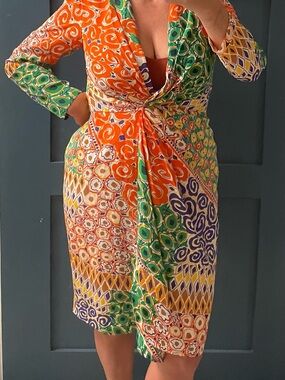 Vibrant Vintage Twist-Front Midi Dress in Green & Orange 100% Silk